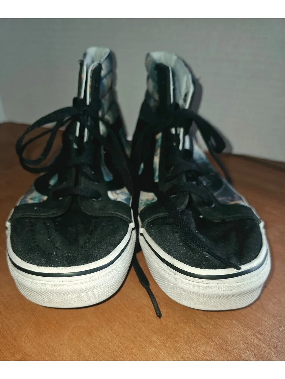Vans galaxy high tops mens size 7, womens 8.5